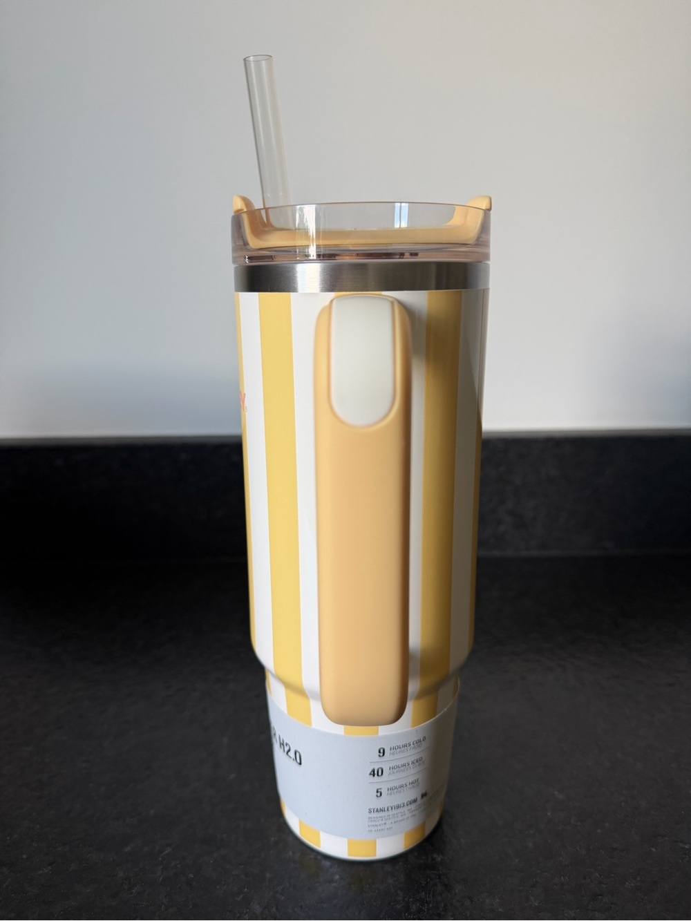 Stanley Yellow Stripe Cabana Butter Yellow Quencher H2.0 Tumbler with Handle - Picture 3 of 7